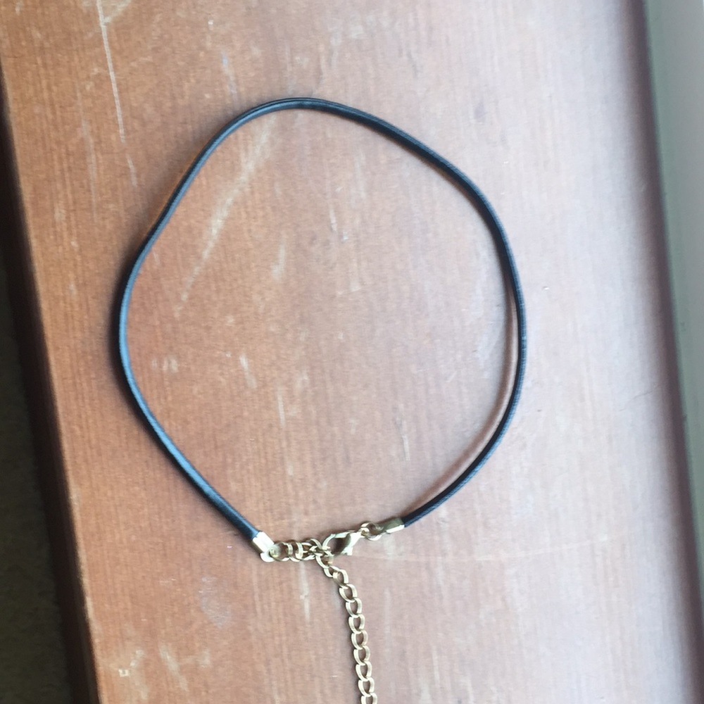 3 chokers - Picture 4 of 4